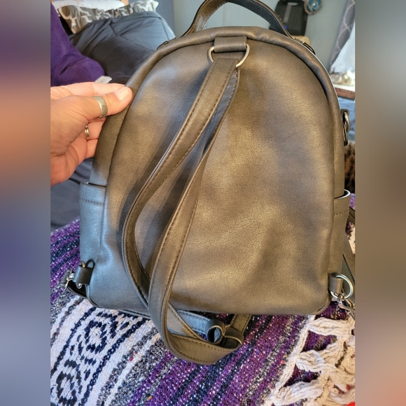 Gently used women backpack purse originally from the Buckle - Picture 2 of 11